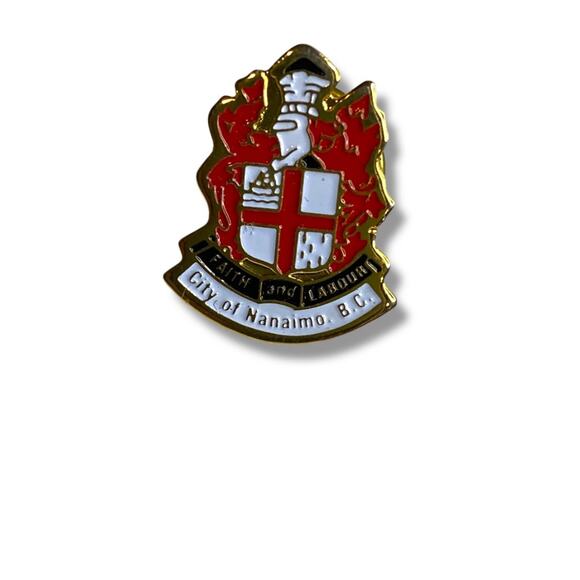 Vintage Nanaimo Canada BC Coat of Arms Lapel Pin .8" - Picture 2 of 4